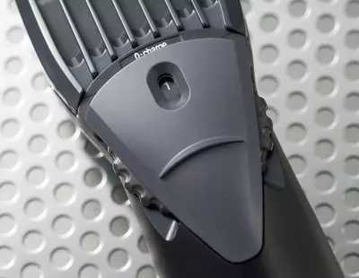 Триммер для стрижки бороды и усов Panasonic ER-GB36-K520, черный