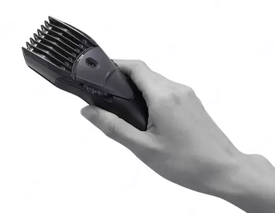 Триммер для стрижки бороды и усов Panasonic ER-GB36-K520, черный