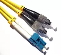 "SNR" optik patch kabeli LC/UPC-FC/UPC-SM 50 metr (Art. № SNR-PC-LC/UPC-FC/UPC-50m)