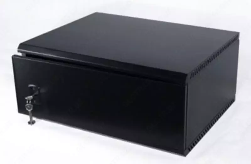 Metall eshikli devor shkafi "Pixietech" 4U 570 x 450 x 270 mm (Art. PXT-10-0445-03) YANGI