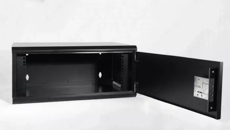 Metall eshikli devor shkafi "Pixietech" 4U 570 x 450 x 270 mm (Art. PXT-10-0445-03) YANGI