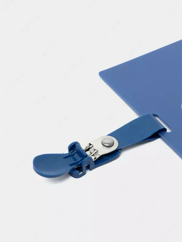 Бейджик горизонтальный "Deli" с прищепкой 90 х 54 мм (Арт. - 5742)