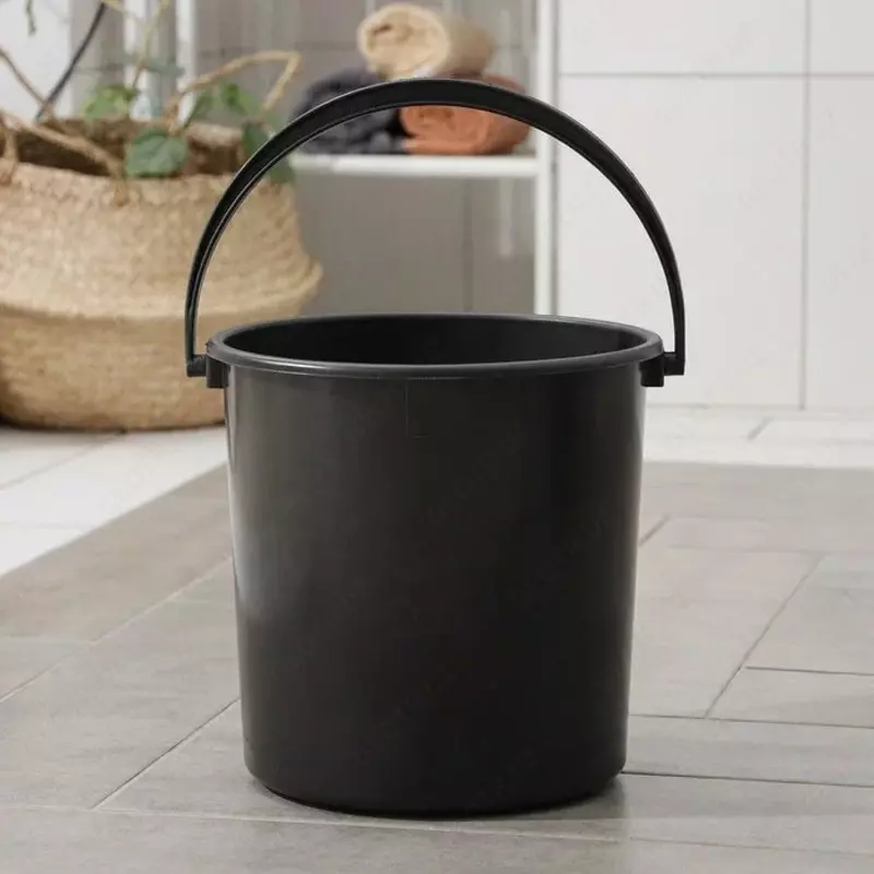 Пластиковое ведро для хозяйственных нужд (10 литров)