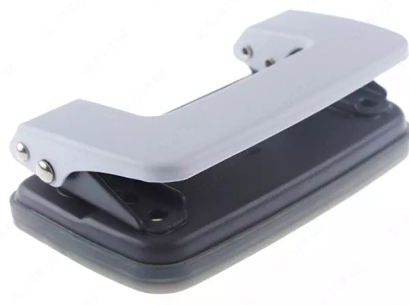 Канцелярский дырокол "Deli", с двумя отверстиями, 12 листов (Арт. - 0101)