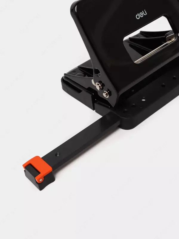 Канцелярский дырокол "Deli PowerSaving", с двумя отверстиями, 15 листов (Арт. - 0141bk)