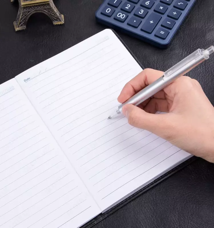 Ежедневник "Deli" 190 х 130 мм, А5, 80 листов (Арт. - 7902-bk)