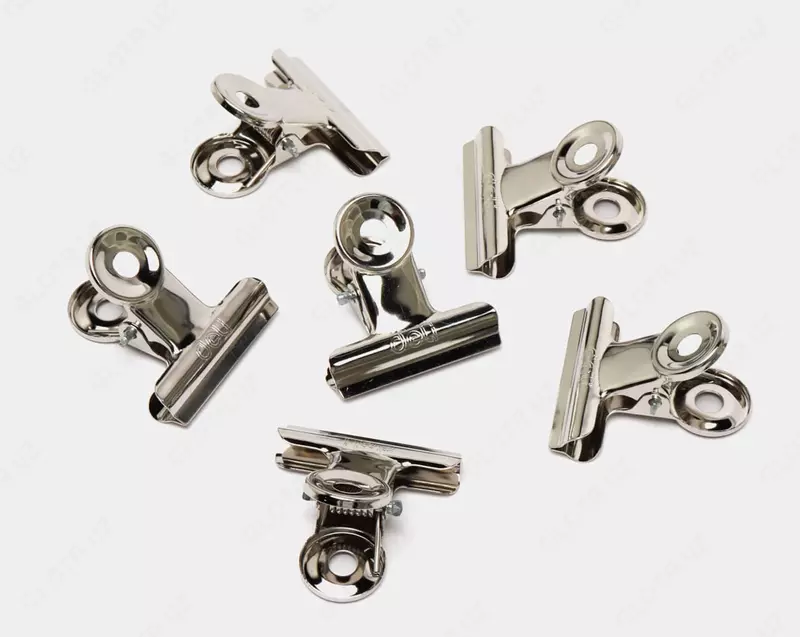 "Deli" qog'ozlari uchun metall qisqich 29 mm (Art.- 9525)