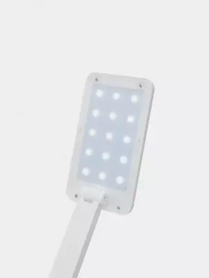 LED stol chiroqchasi  LED stol chiroqchasi "DELI" (Art. - 3676) Oq