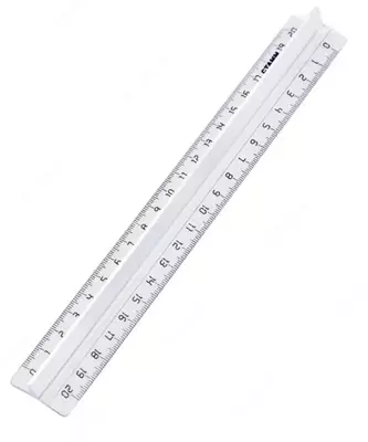 Пластиковая линейка "Стамм" 20 см (Арт. - ЛН19) Прозрачная