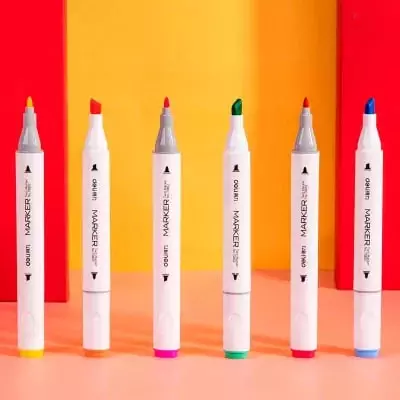 "Deli" eskiz markerlari to'plami 12 dona. (70802-12-modda)