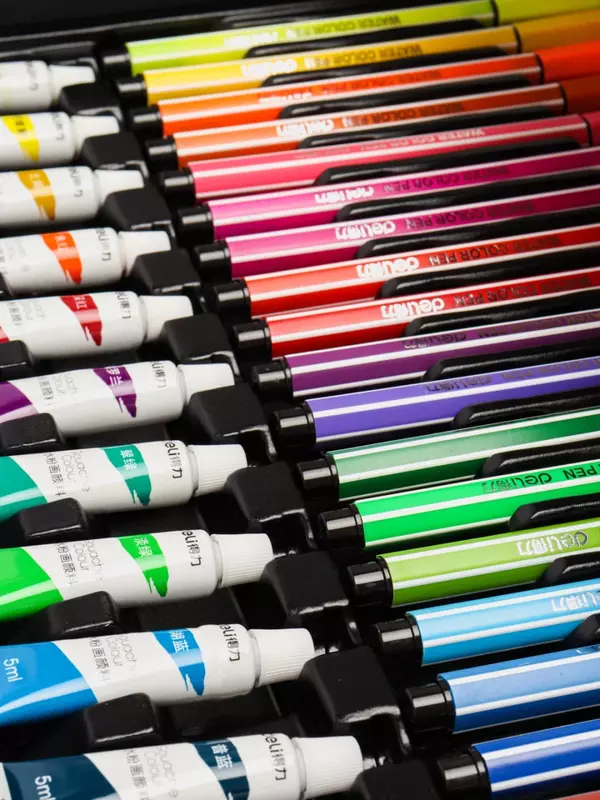 "Deli" ijodi uchun badiiy to'plam 123 ta (Art. - 75406)