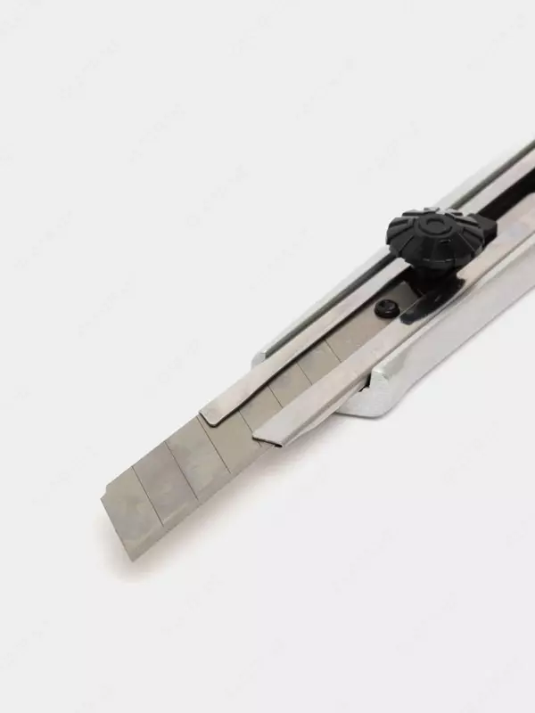 Kantselyariya pichog'i "Deli" 0,5 x 18 x 100 mm (Art. - 2045)