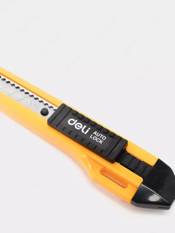 Kantselyariya pichog'i "Deli" 0,4 x 9 x 70 mm (Art. - 2031)