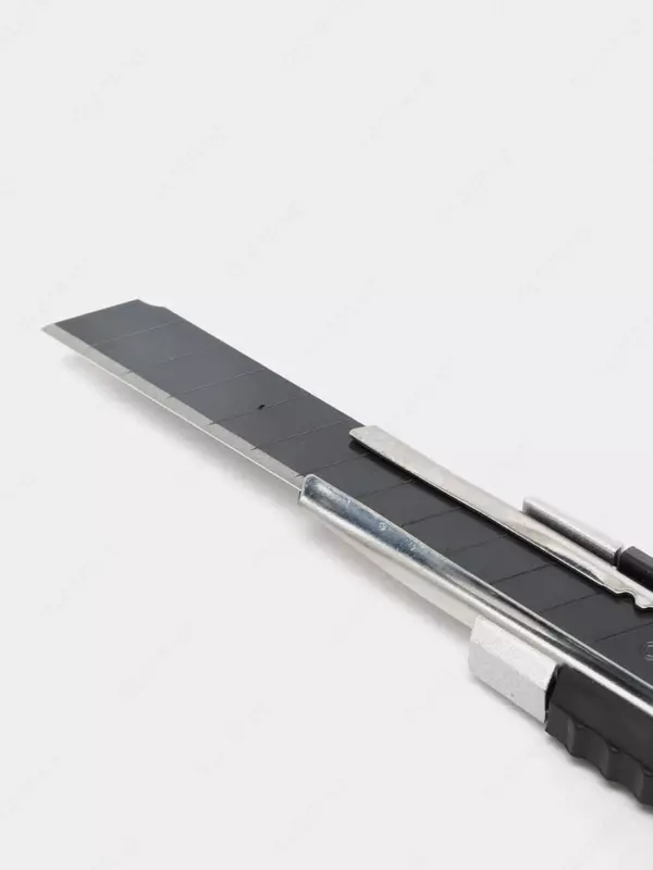 Нож канцелярский "Deli" 0.4 х 9 х 80 мм (Арт. - 2056S)