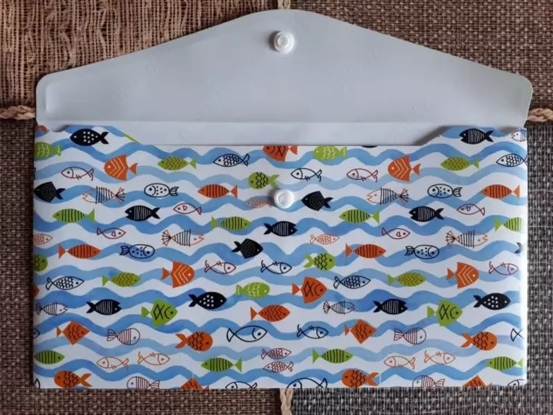 Feniks+ tugmasi bo'lgan konvert papkasi "Suv ​​osti dunyosi" 26 x 14 sm (m.- 46516)