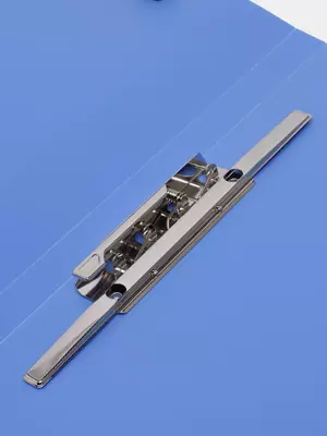 Папка для документов "Deli" 2 зажима (Арт.- 5309bl) Голубая