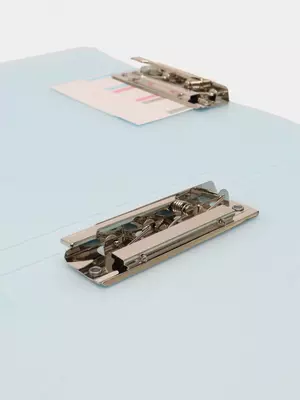 Папка для документов "Deli" 2 зажима (Арт.- 64516-bl) Голубая