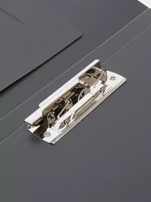 Папка для документов Deli "Nusign" боковой зажим (Арт.- 181-NS-bk) Черная