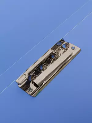 Папка для документов "Deli" боковой зажим (Арт.- 30002-EB) Ассортимент