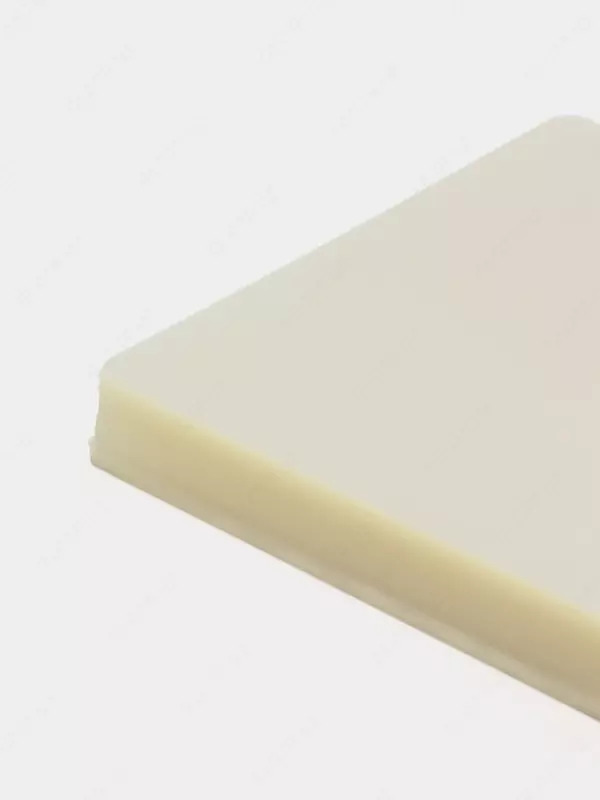 Laminatsiya uchun plyonka "Bindi" A4, 100 varaq (Art. - 125-A4) Oq