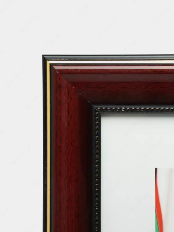 Деревянная портретная рамка А2 (р-р 49 х 42 см)