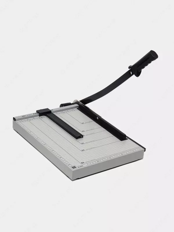 Сабельный ручной резак для бумаги "Deli" В4 (Арт. - 8013)