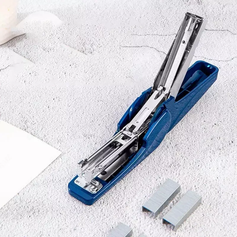 Канцелярский степлер "Deli" № 24/6, 26/6, 30 листов (Арт. - 0421-bl) Синий