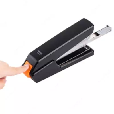 Канцелярский степлер Deli "FlatClinch" № 24/6, 26/6, 30 листов (Арт. - 0433-S) Черный