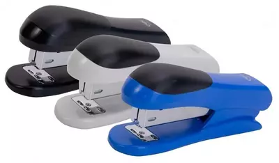 Канцелярский степлер "Deli Essential" 24/6, 25 листов (Арт. - 0308) Ассорти