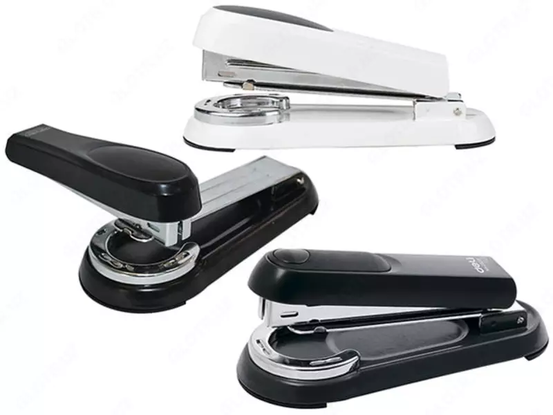 Канцелярский степлер "Deli" № 24/6, 25 листов, поворотный (Арт. - 0333) Ассорти