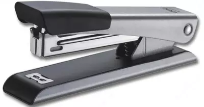 Канцелярский степлер "Deli" № 24/6, 25 листов (Арт. - 0341) Черный/серебристый