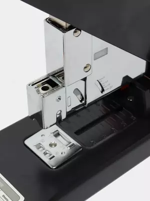 Kantselyariya shtapellari "Deli" № N23/6-23/23, 210 varaq (m. - 0396) Qora