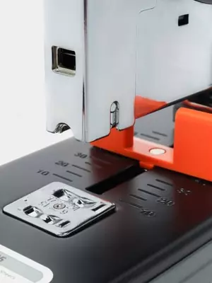 Канцелярский степлер "Deli" № N23/6-23/23, 210 листов (Арт. - 0485) Черный