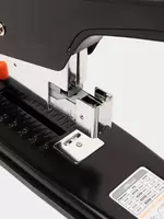 Канцелярский степлер "Deli Essential" №23/6-23/13