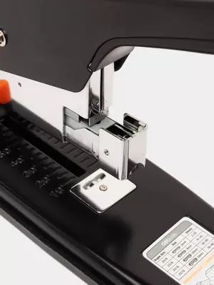 Kantselyariya shtapellari "Deli Essential" № 23/6-23/13, 80 varaq (Art. - 0390) Qora