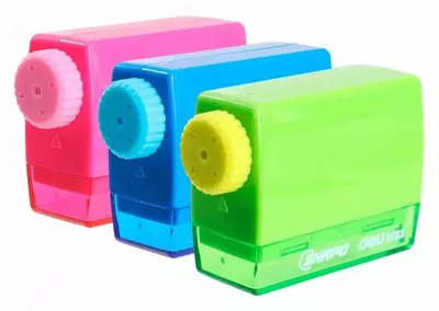 Plastik qalam o'tkirlagich Deli "Shapo" regulyatorli (Art.-01201-ER) Assortiment