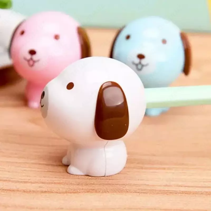 Plastik qalam o'tkirlagich Deli "Itlar" qo'llanmasi konteynerli (Art. - 0550) Turli xil