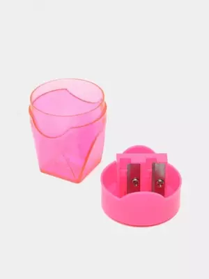 "Deli Cubic" plastik qalam o'tkirlagich, konteynerli qo'llanma (Kod - 39768) Turli xil