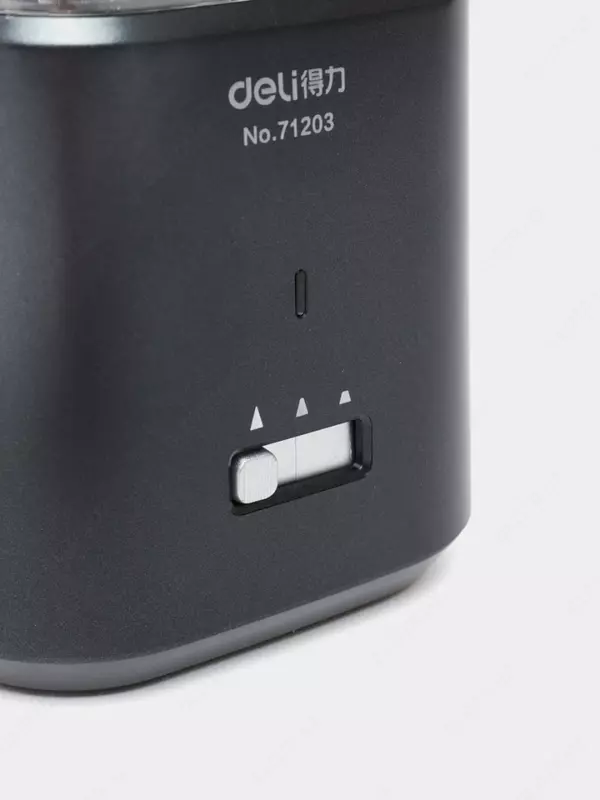 Электрическая точилка для карандашей "Deli" настольная (Арт. - 71203-bk) Черная