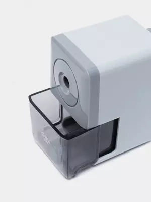 Механическая точилка для карандашей "Deli Clasic" настольная (Арт. - 0616B) Серая