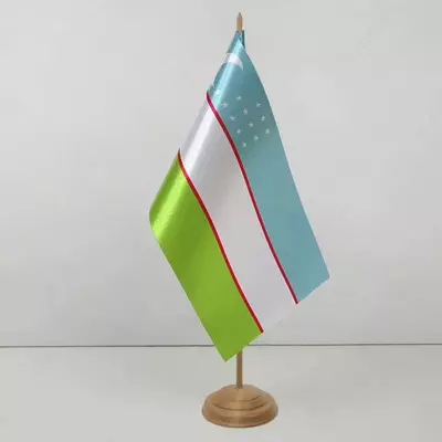 Marmar stendda O‘zbekiston Respublikasining atlas bayrog‘i 1x1,5 m