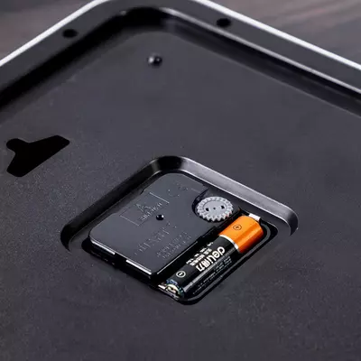 Dizayner devor soati "Deli" (Art. - 8832) Qora