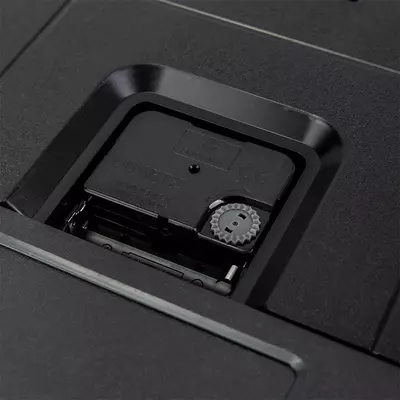 Dizayner devor soati "Deli" (Art. - 8824) Qora