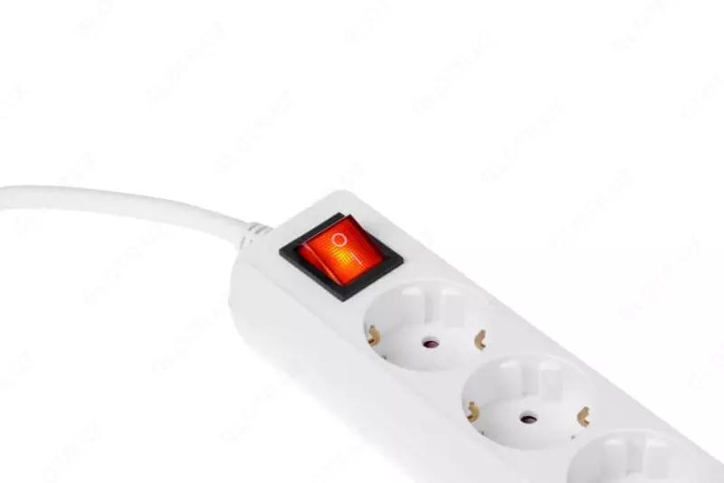 Uzatma kabeli "2E 1,8 m, 5 rozetka (Art. - 2E-U05ESM1.8) Oq