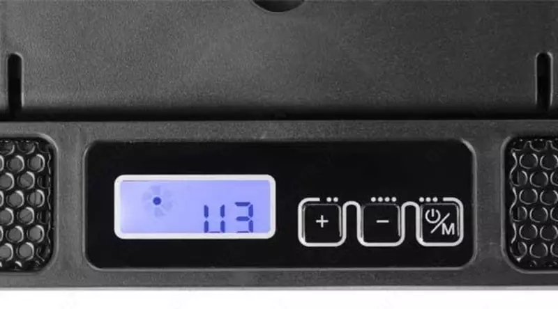 Охлаждающая подставка для ноутбука "2E GAMING" CPG-003 USB (Арт. -2E-CPG-003) Черная