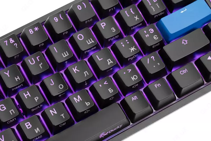 Simli o'yin klaviaturasi "Ducky" One 2 SF, RGB/LED, USB (Art. - DKON1967ST-SURALAZT1) Qora/Oq