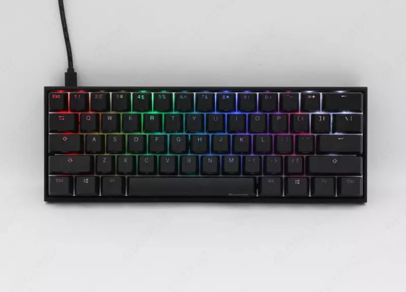 Проводная игровая клавиатура "Ducky" Mecha Mini, RGB/LED, USB (Арт. - DKME2061ST-PURALAAT1) Черная