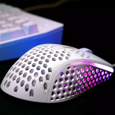 Проводная игровая мышь "Xtrfy" M4, RGB, USB (Арт. - XG-M4-RGB-WHITE) Белая