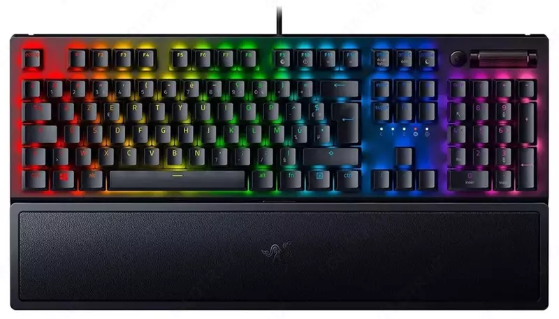 Проводная игровая клавиатура "Razer" BlackWidow V3, USB RGB (Арт. - RZ03-03542100-R3R1) Черная