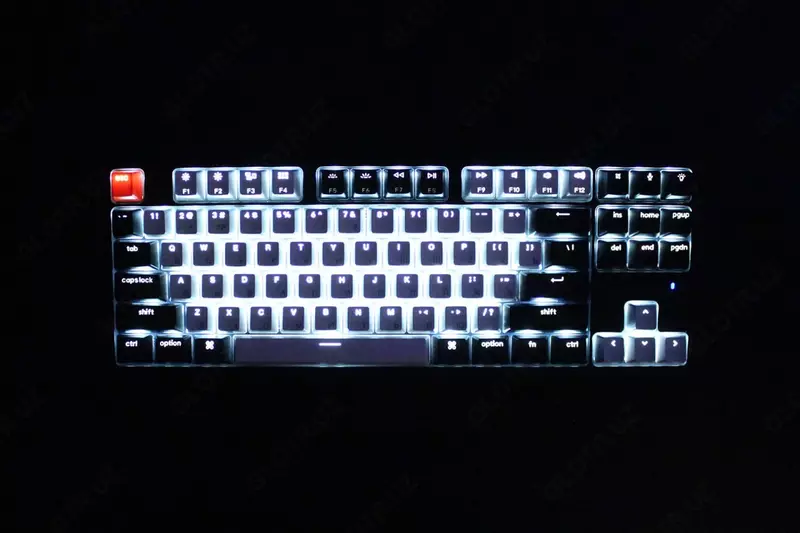 Проводная клавиатура "Keychron" Gateron C1 Wired LED USB (Арт. - C1A3_Keychron) Черная/Белая